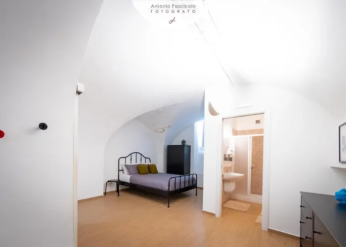 Antica Dimora Lombardi 2 * Бари